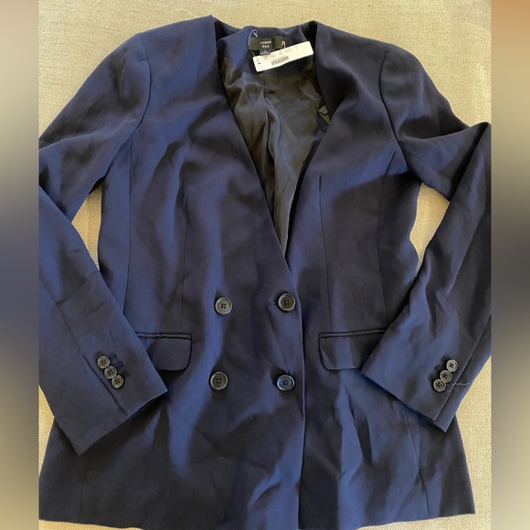 J Crew NWT $148 Double Breast Blazer 365 NAVY Crepe Fitted Jacket H6285 - Picture 3 of 7